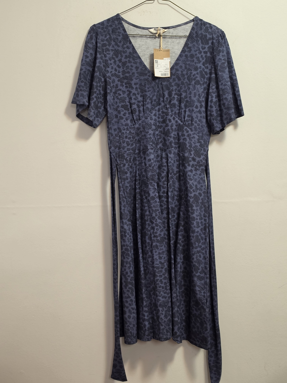V-Neck Blue Animal Print Midi Dress